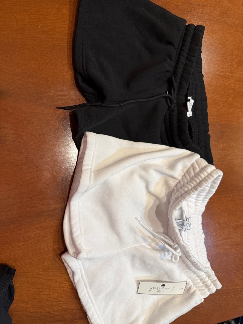 Love street Lounge-style juniors Shorts — White and Black